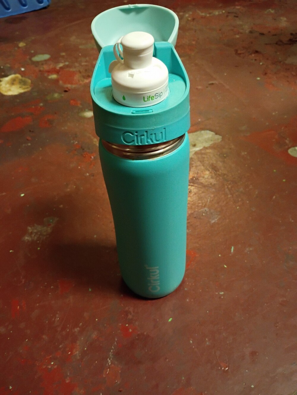 Cirkul Turquoise Water Bottle with LifeSip Cap -